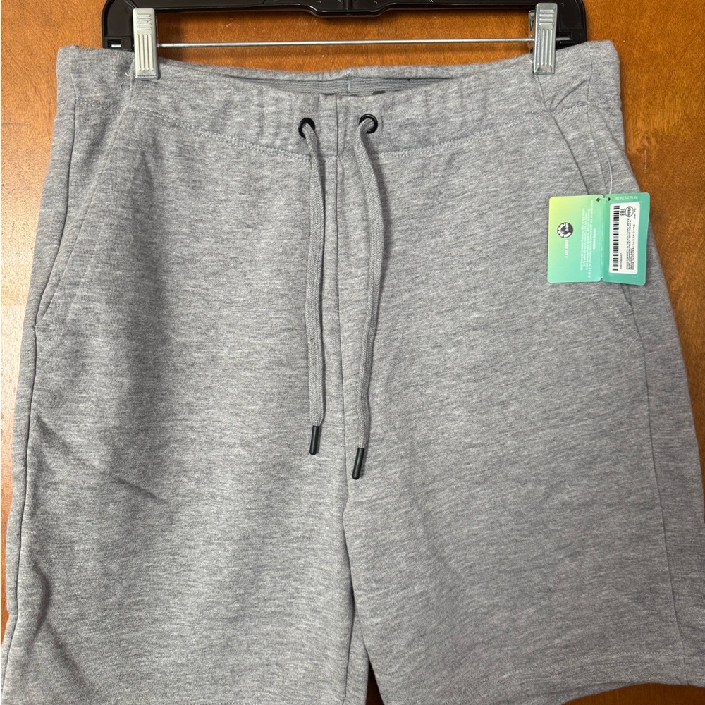 Men's Athletic Shorts in Heather Gray